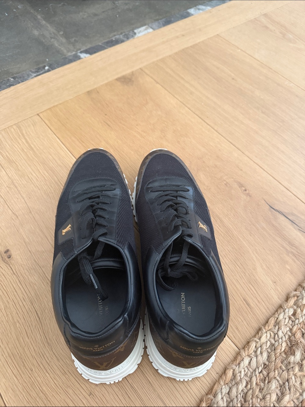MEN’s Louis Vuitton Black & Brown Monogram Runway Sneakers - Picture 5 of 5